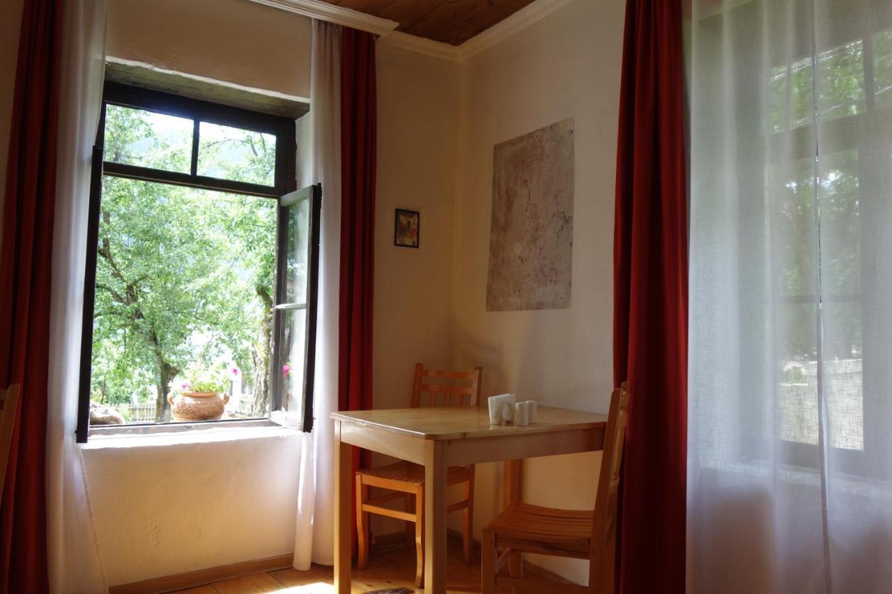 Guesthouse Mountain View Mestia Buitenkant foto