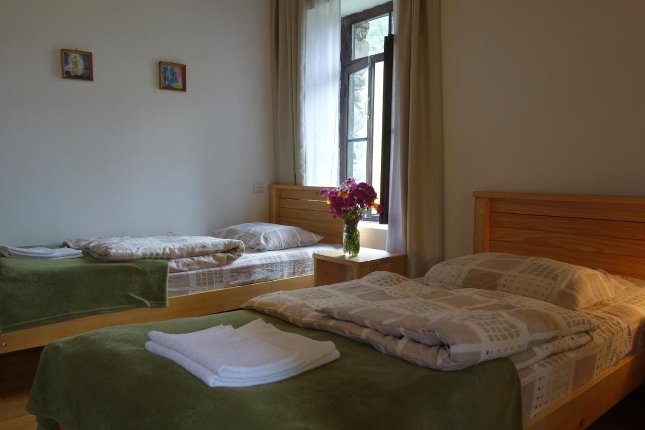 Guesthouse Mountain View Mestia Buitenkant foto